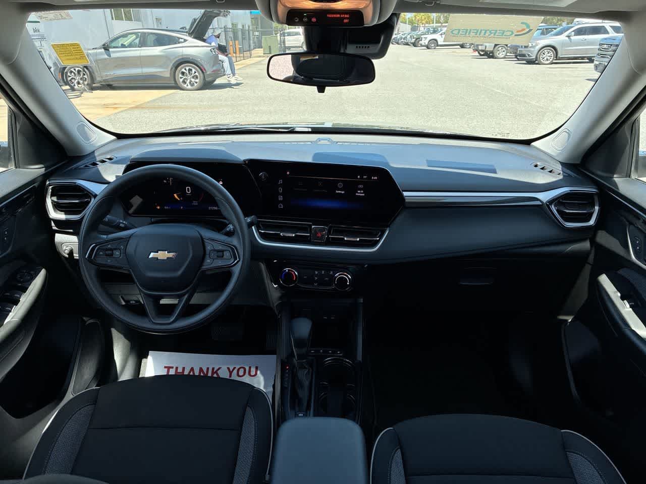 Used 2025 Chevrolet TrailBlazer LT FWD image 19