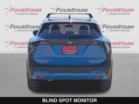 New 2026 Nissan Kicks SR w/ SR Premium Package image 5