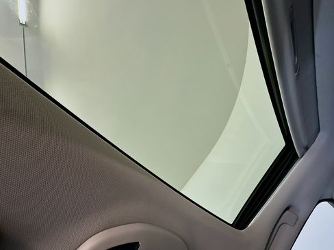 Used 2024 Subaru Legacy Limited image 27