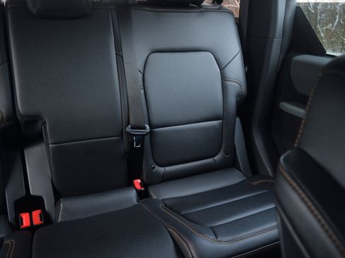 Used 2023 Ford Bronco Badlands w/ Sasquatch Package image 17