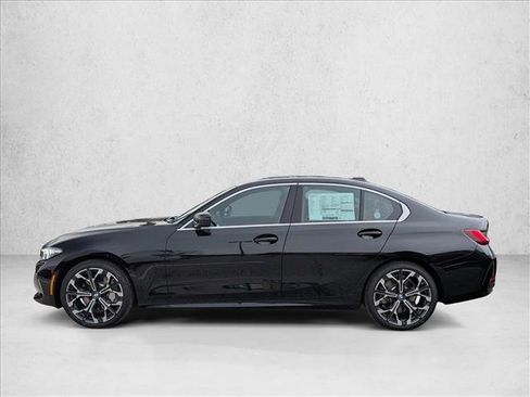 New 2026 BMW 330i xDrive Sedan w/ Convenience Package image 5