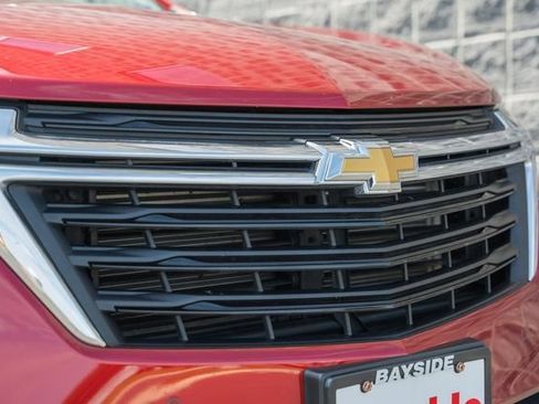 Used 2022 Chevrolet Equinox LT FWD image 15