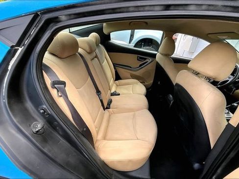 Used 2013 Hyundai Elantra GLS FWD image 28