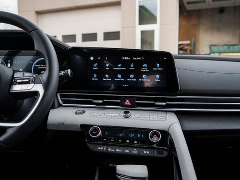 New 2026 Hyundai Elantra Limited image 14