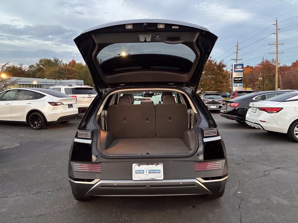 Used 2024 Hyundai Ioniq 5 SEL AWD/4WD image 12