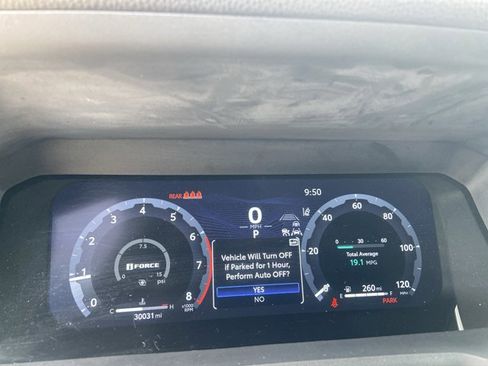 Used 2024 Toyota Tacoma TRD Off-Road AWD/4WD image 18