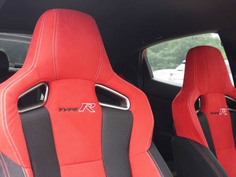 Used 2018 Honda Civic Type R image 29