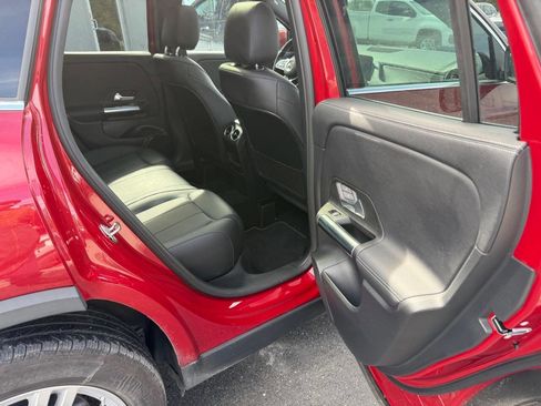 Used 2022 Mercedes-Benz GLA 250 GLA 250 4MATIC AWD 4dr SUV image 12