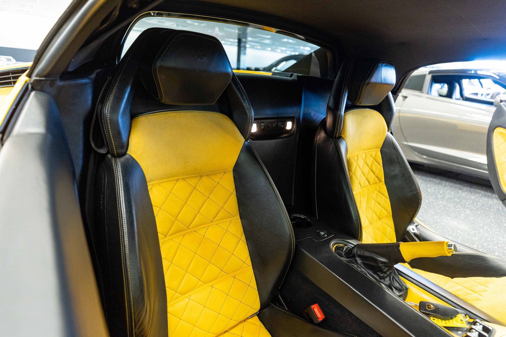 Used 2012 Lamborghini Gallardo LP 560-4 AWD/4WD image 13