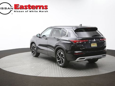 Used 2024 Mitsubishi Outlander AWD image 64