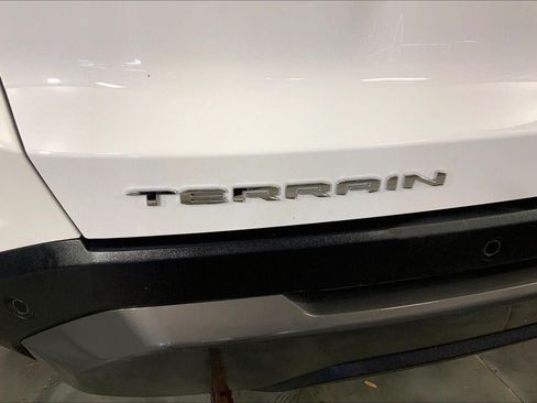 Used 2026 GMC Terrain Elevation FWD image 8