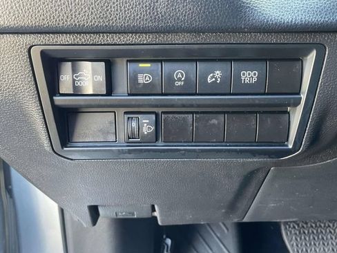Used 2024 Toyota Tundra SR AWD/4WD image 17