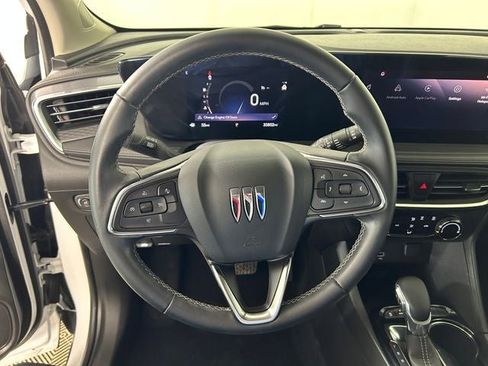 Used 2024 Buick Encore GX Preferred AWD/4WD image 15