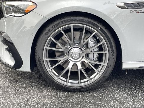 New 2026 Mercedes-Benz E 53 AMG e 4MATIC Sedan image 16