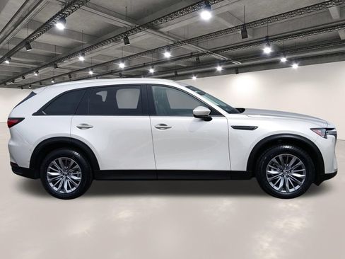 Used 2024 MAZDA CX-90 3.3 Turbo w/ Preferred Package AWD/4WD image 17