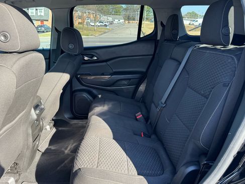 Used 2018 GMC Acadia SLE w/ Driver Alert Package I image 14