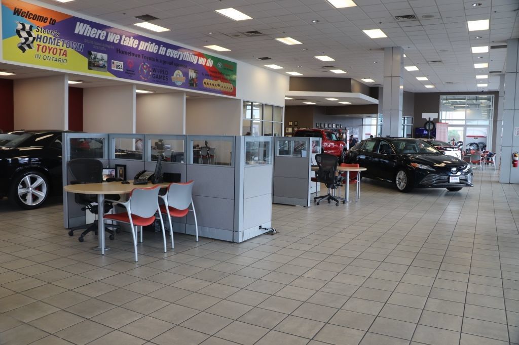 Used 2025 Honda Odyssey Elite image 37