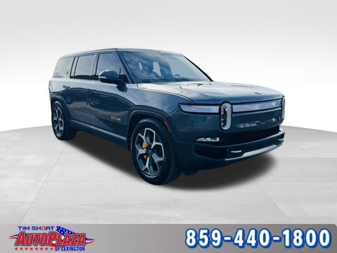 Used 2022 Rivian R1S Launch Edition image 9