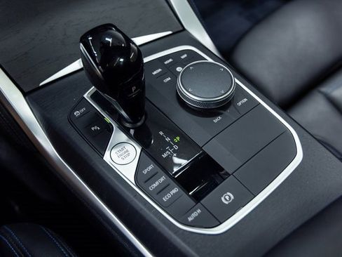 Certified 2022 BMW 440i xDrive Coupe w/ Premium Package image 19