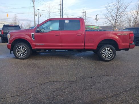 Used 2022 Ford F250 Lariat image 8