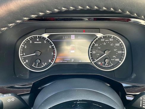 Used 2023 Nissan Pathfinder SL w/ Lighting Package (N92) image 26