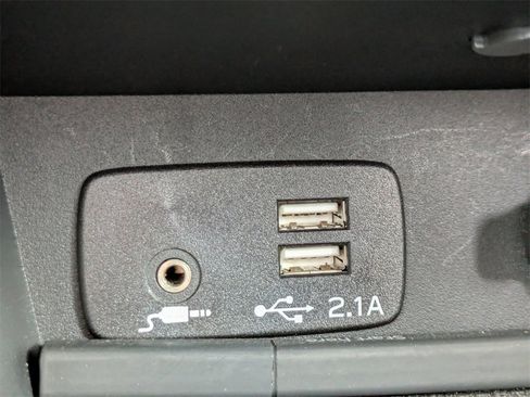 Certified 2022 Subaru Crosstrek 2.5i Sport w/ Moonroof Package image 19