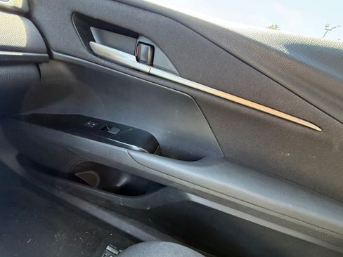 Used 2025 Toyota Camry LE FWD image 16