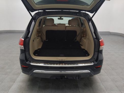 Used 2016 Nissan Pathfinder SL w/ SL Premium Package image 29