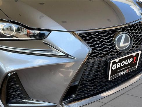 Used 2018 Lexus IS 300 F Sport w/ F Sport Package RWD image 28