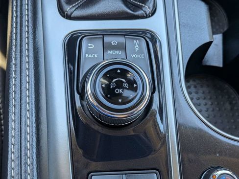 Used 2023 Nissan Maxima Platinum w/ Sport Mat Group FWD image 22