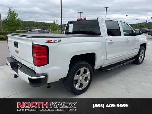 Used 2018 Chevrolet Silverado 1500 LT w/ All Star Edition AWD/4WD image 19