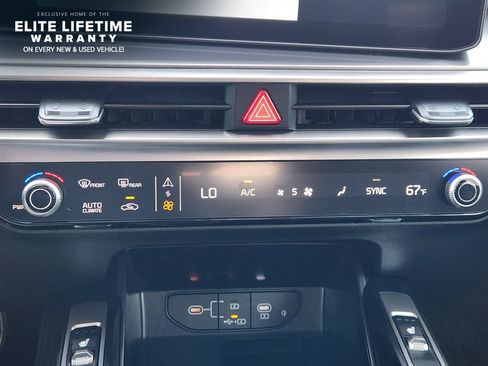 Certified 2026 Kia Sorento EX AWD/4WD image 18