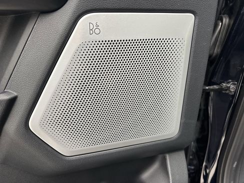 New 2025 Ford F150 Lariat w/ Equipment Group 502A High image 18