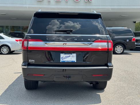 Used 2021 Lincoln Navigator Reserve RWD image 27