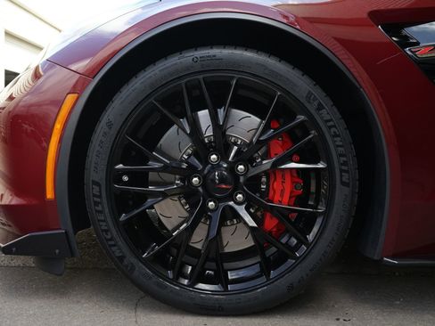 Used 2017 Chevrolet Corvette Z06 image 27