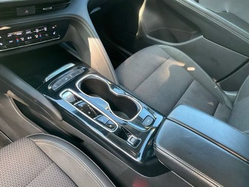 Used 2021 Buick Envision Preferred FWD image 15