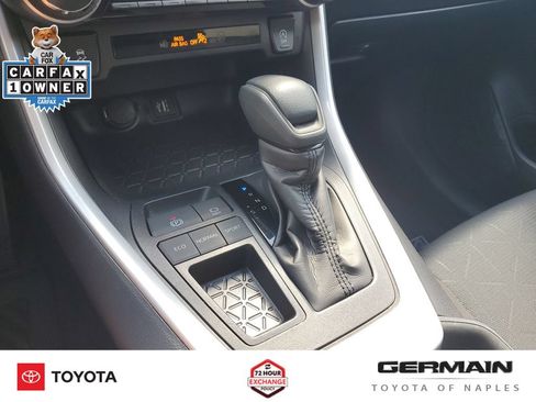 Used 2025 Toyota RAV4 XLE w/ Convenience Package FWD image 27