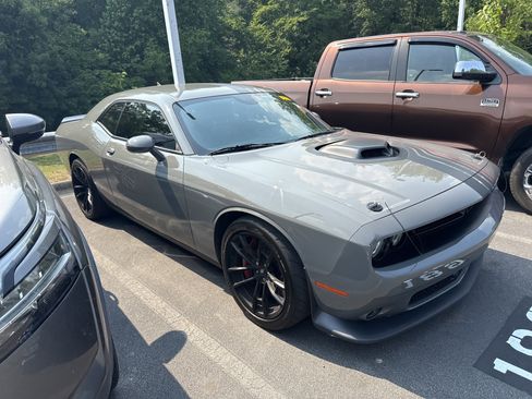 Used 2023 Dodge Challenger R/T Scat Pack w/ Plus Package RWD image 5