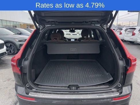 Certified 2024 Volvo XC60 B5 Plus w/ Protection Package Premier image 10