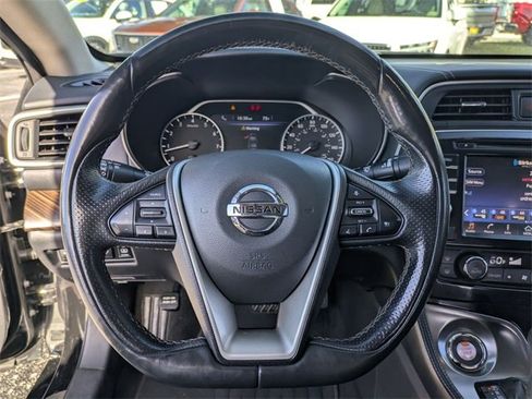 Used 2018 Nissan Maxima Platinum image 15