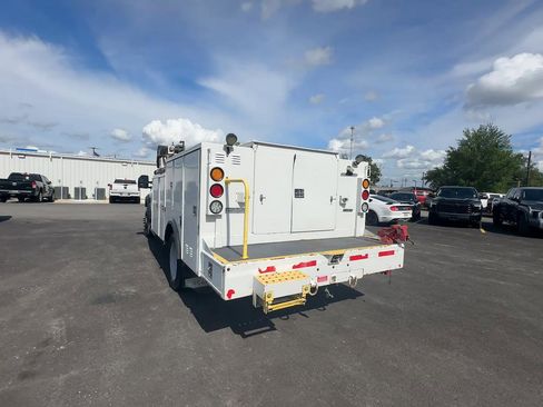 Used 2020 Ford F550 4x4 Regular Cab Super Duty image 6