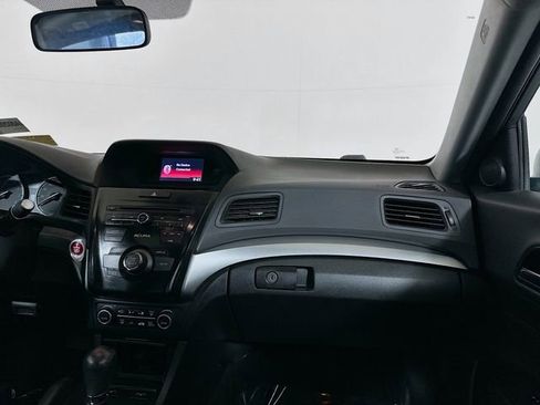 Used 2018 Acura ILX image 26