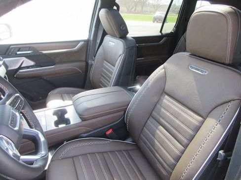 New 2026 GMC Acadia Denali Ultimate AWD/4WD image 11