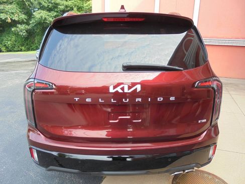 Used 2024 Kia Telluride EX X-Line AWD/4WD image 8