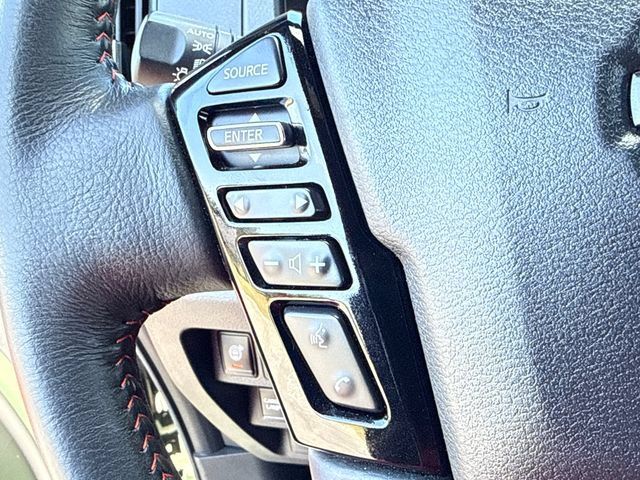 Used 2025 Nissan Frontier Pro-X RWD image 24