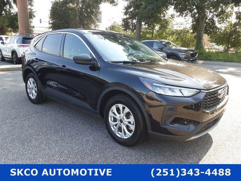 Used 2023 Ford Escape Active image 7