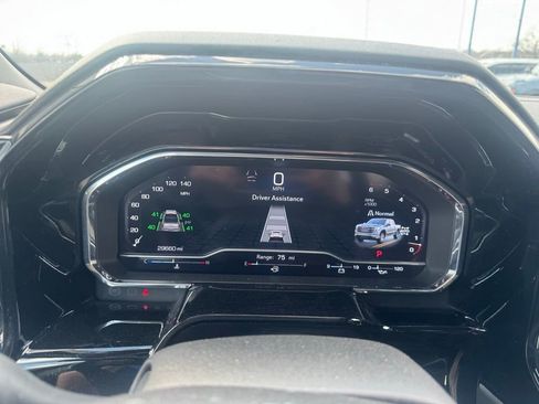 Used 2023 GMC Sierra 1500 SLT w/ SLT Premium Plus Package image 11