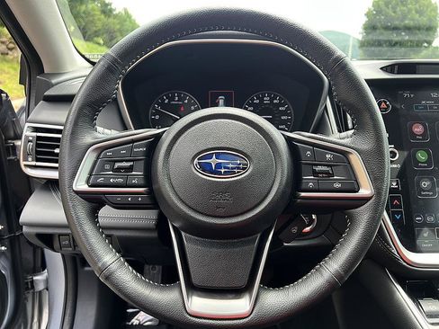 Used 2025 Subaru Outback Limited AWD/4WD image 13