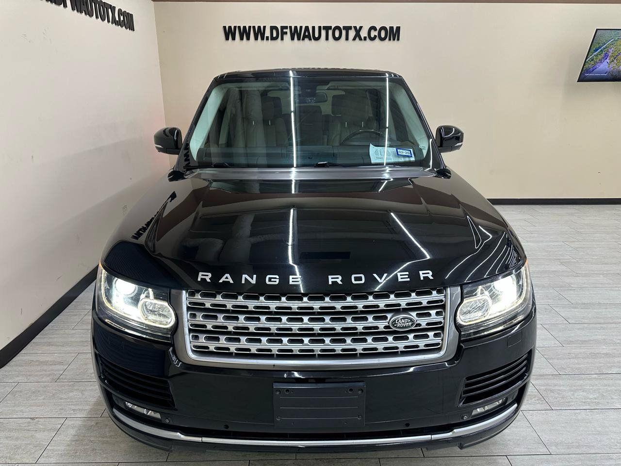 Used 2014 Land Rover Range Rover HSE AWD/4WD image 4