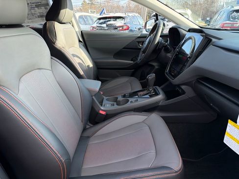 Certified 2025 Subaru Crosstrek 2.5i Limited image 38